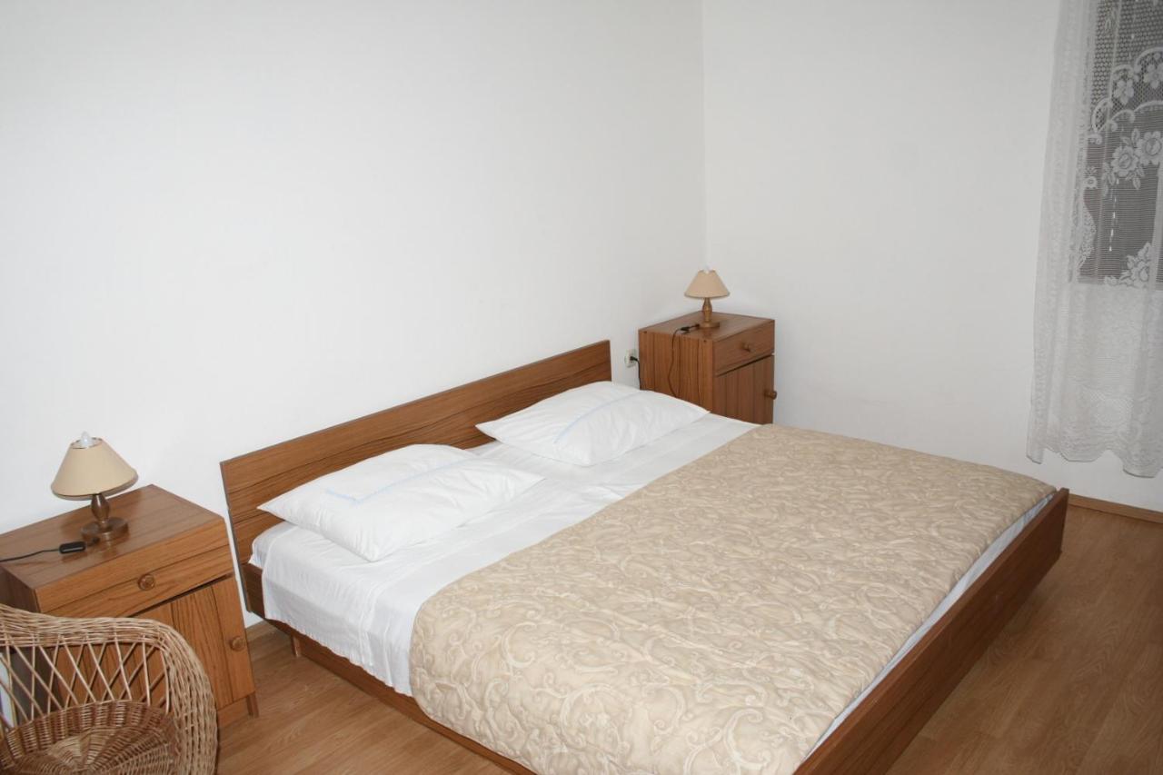 קולאן Apartments By The Sea Mandre, Pag - 4095 מראה חיצוני תמונה